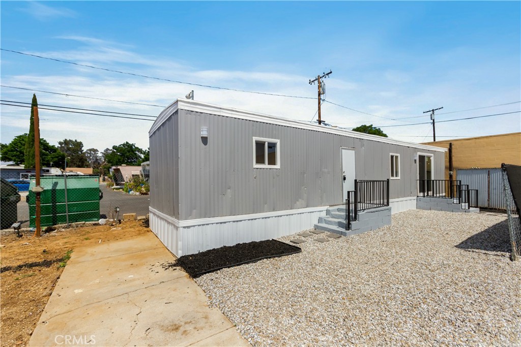 525 Palm Avenue, Unit 14 Beaumont, CA 92223 - Photo 1 of 11