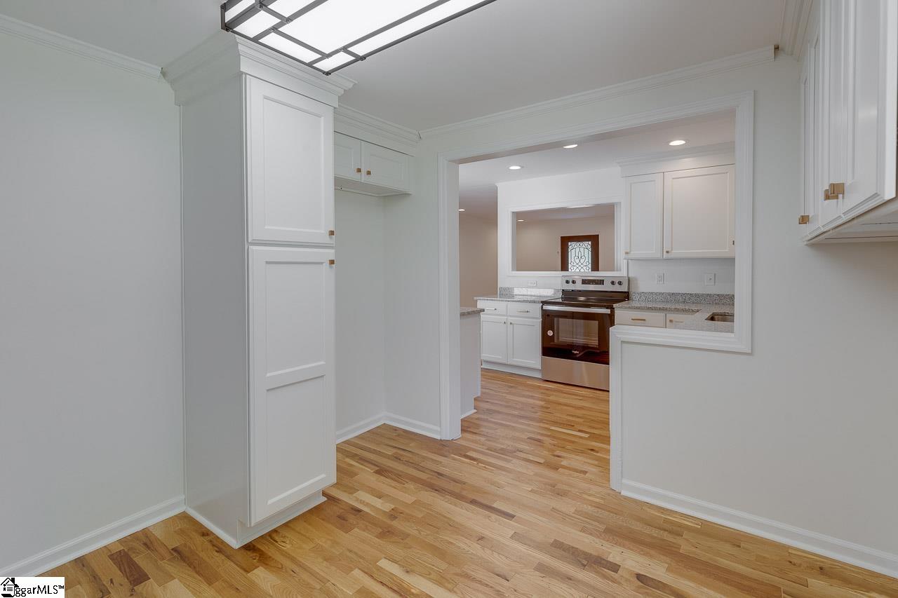 12 Foxhall Road Greenville, SC 29605 - Photo 13 of 32 Gallery Image 13