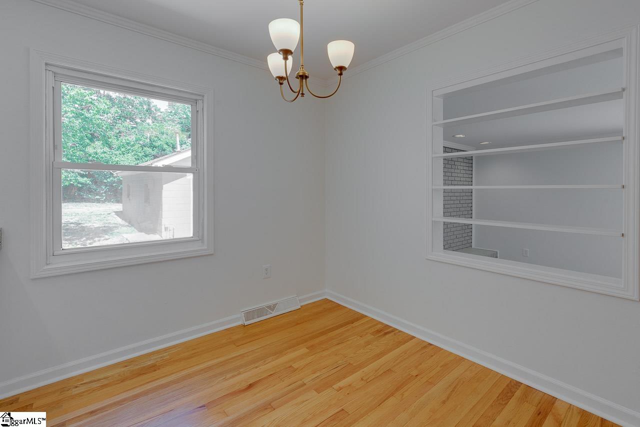 12 Foxhall Road Greenville, SC 29605 - Photo 15 of 32 Gallery Image 15
