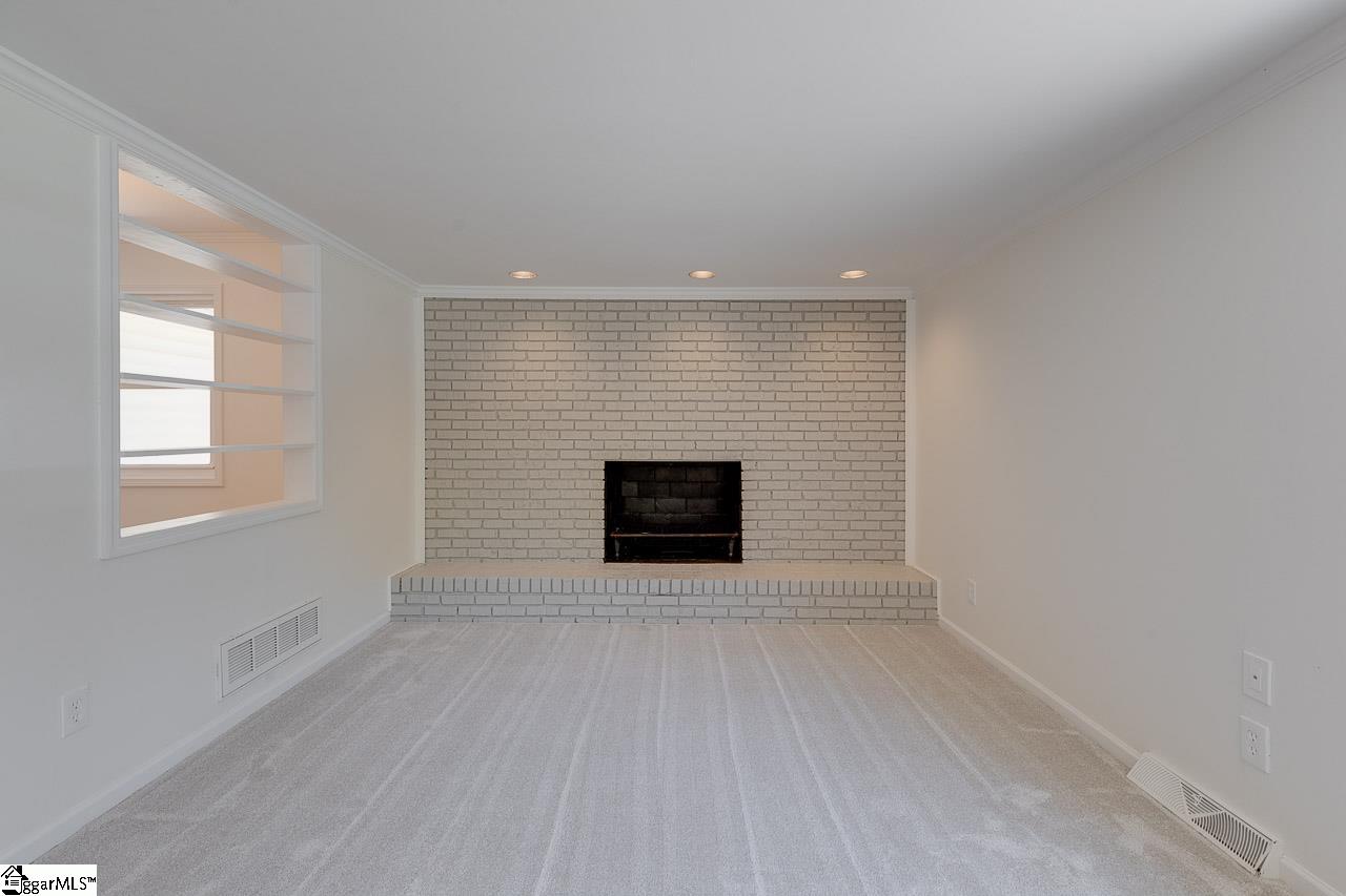 12 Foxhall Road Greenville, SC 29605 - Photo 16 of 32 Gallery Image 16