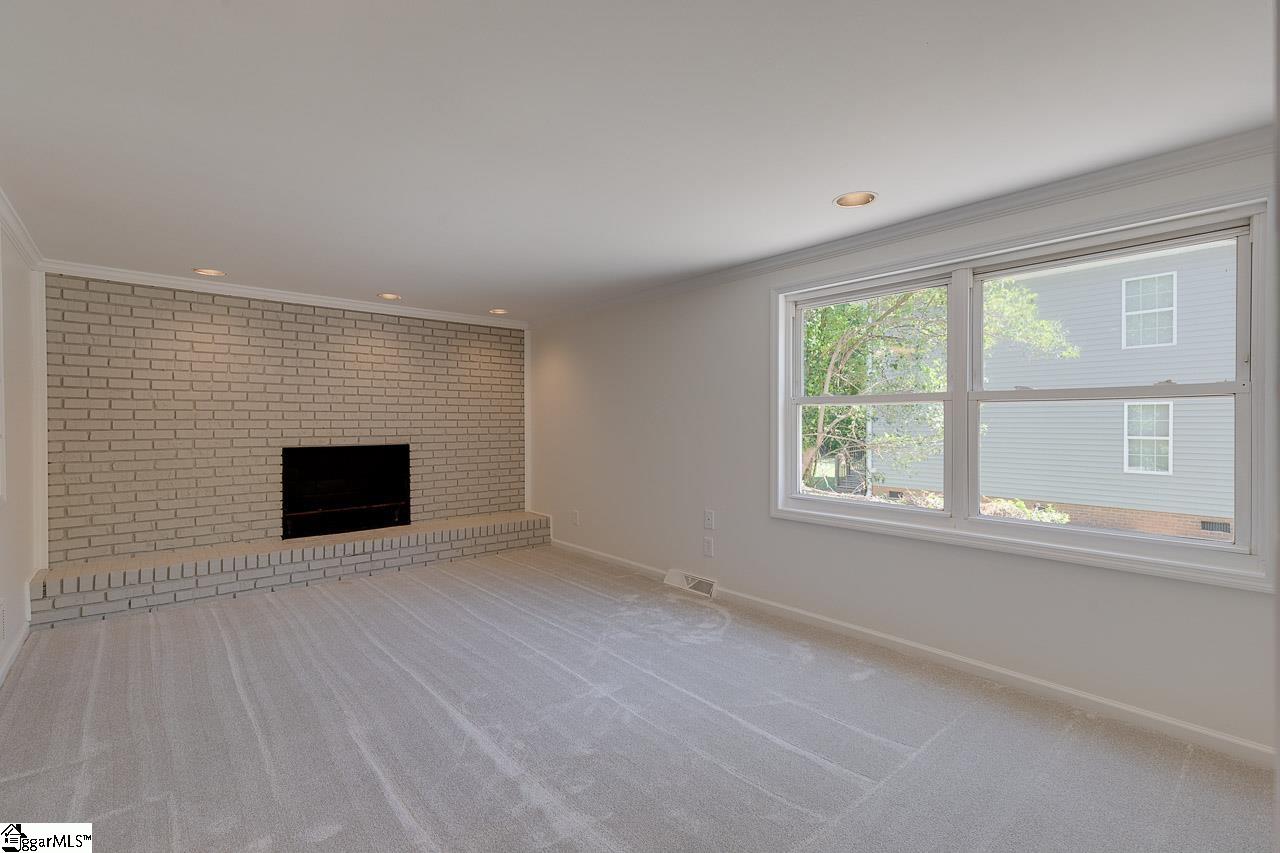 12 Foxhall Road Greenville, SC 29605 - Photo 17 of 32 Gallery Image 17