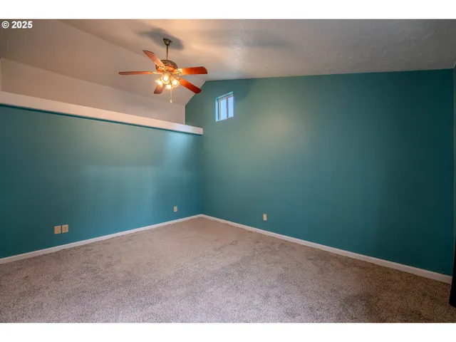 $319,000 | 990 24th Street Southeast, Salem, OR 97301