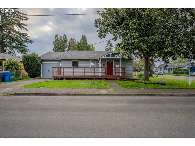 $319,000 | 990 24th Street Southeast, Salem, OR 97301