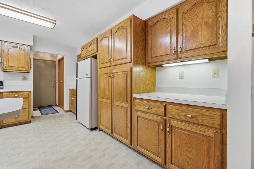 3110 Plymouth Springmill Road Shelby, OH 44875 - Photo 12 of 37 Gallery Image 12