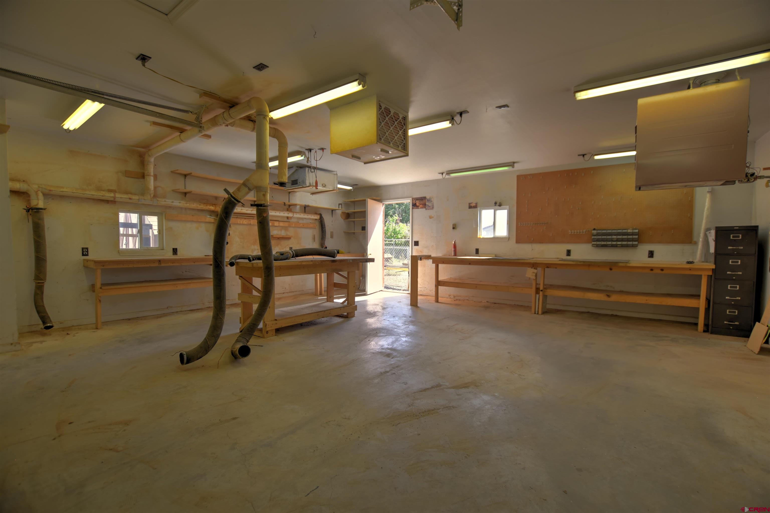 20607 Del Ray Drive Eckert, CO 81418 - Photo 19 of 27 a view of a livingroom with furniture and a flat screen tv