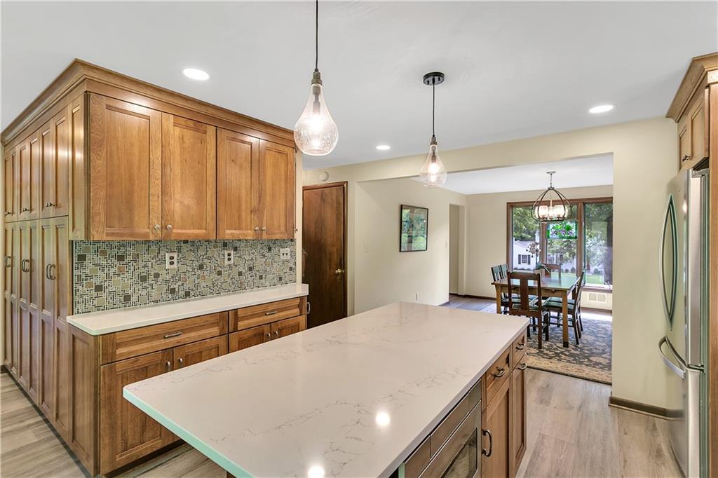 113 Walnut Ridge Drive Pittsburgh, PA 15238 - Photo 10 of 25 Gallery Image 10
