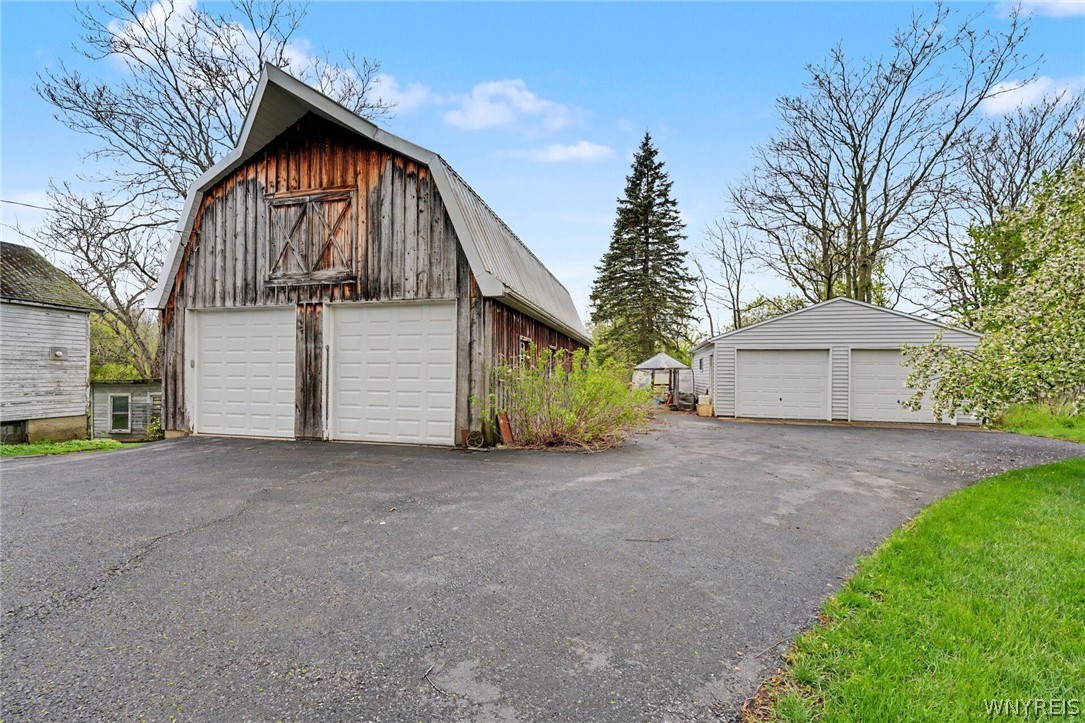 7098 North State Road Hamburg, NY 14075 - Photo 38 of 50
