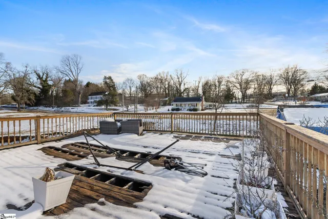 $235,000 | 104 Montgomery Street, Unit 106, Campobello, SC 29322