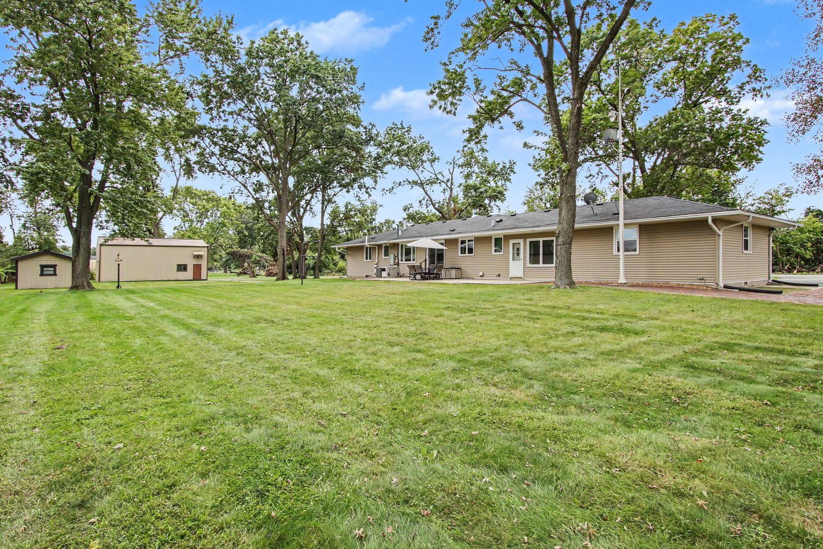 18517 Frontage Road Lansing, IL 60438 - Photo 36 of 39 Gallery Image 36