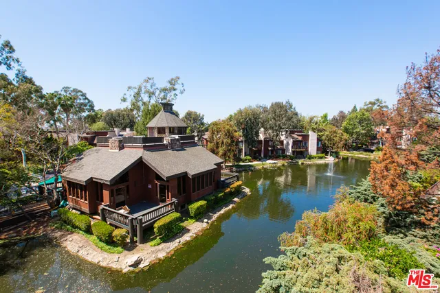 $689,000 | 12310 Summertime Lane, Unit 310, Culver City, CA 90230