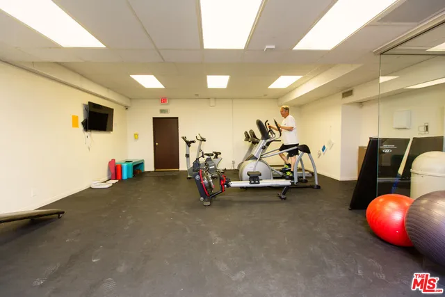 $689,000 | 12310 Summertime Lane, Unit 310, Culver City, CA 90230