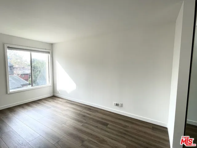 $679,000 | 12310 Summertime Lane, Unit 310, Culver City, CA 90230