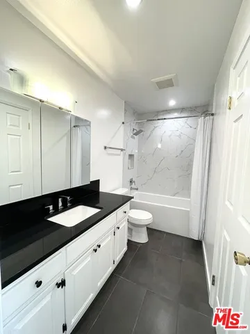 $679,000 | 12310 Summertime Lane, Unit 310, Culver City, CA 90230