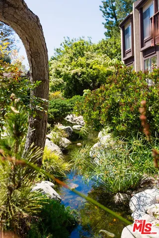 $679,000 | 12310 Summertime Lane, Unit 310, Culver City, CA 90230