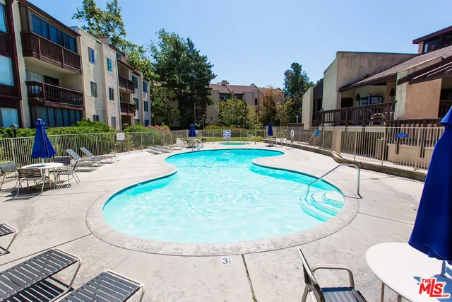 $679,000 | 12310 Summertime Lane, Unit 310, Culver City, CA 90230