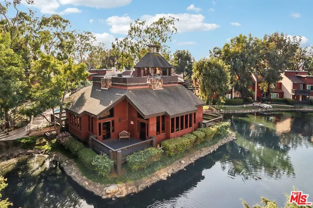 $679,000 | 12310 Summertime Lane, Unit 310, Culver City, CA 90230