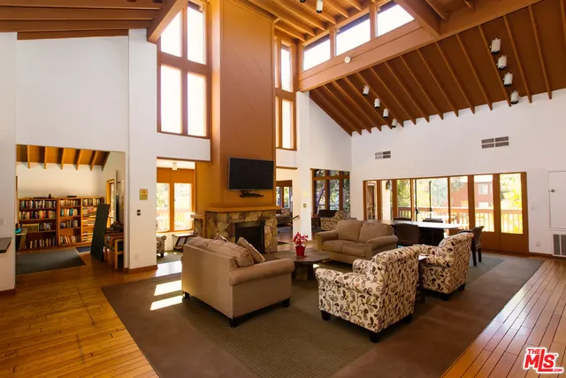 $679,000 | 12310 Summertime Lane, Unit 310, Culver City, CA 90230