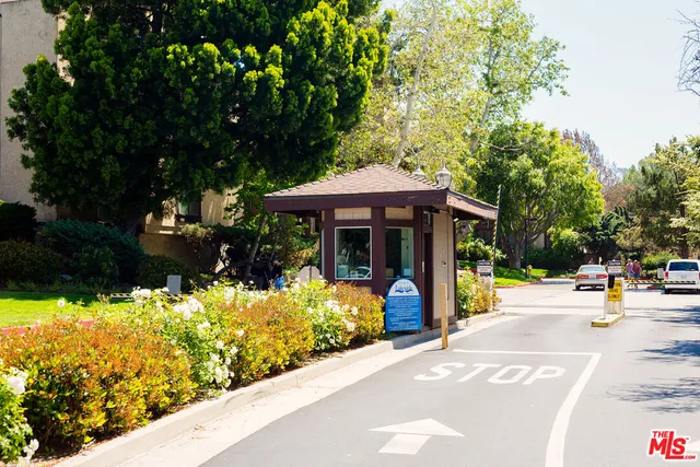 $679,000 | 12310 Summertime Lane, Unit 310, Culver City, CA 90230