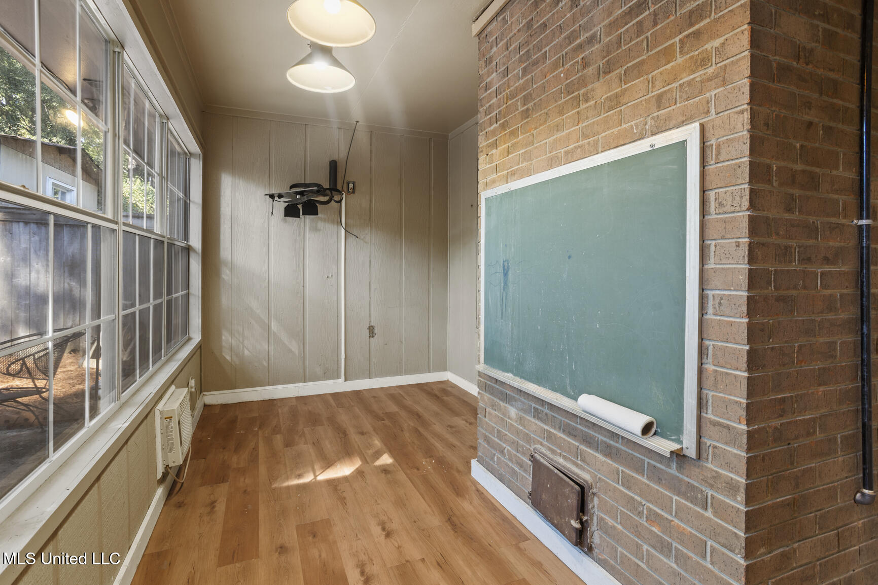 119 Fern Valley Road Brandon, MS 39042 - Photo 27 of 32 119 Fern Valley-29