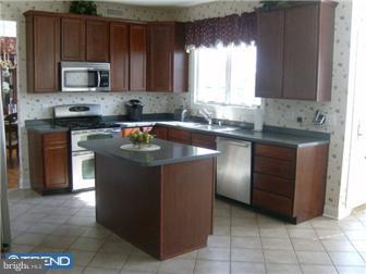 16 Shamrock Road Lumberton, NJ 08048 - Photo 5 of 12