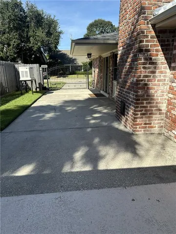 $4,250 | 5693 Evelyn Court, New Orleans, LA 70124
