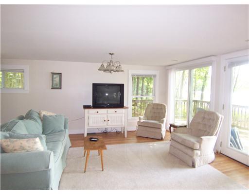 135 Beechwoods Road Oxford, ME 04270 - Photo 9 of 25 Living Room.