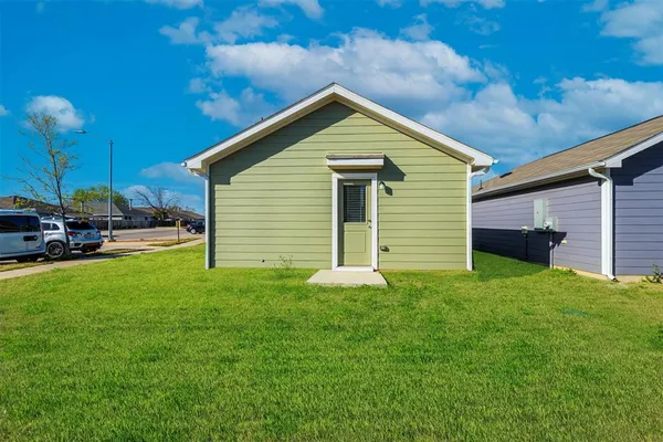 $169,900 | 8741 Cottage Crk Drive, Fort Worth, TX 76123