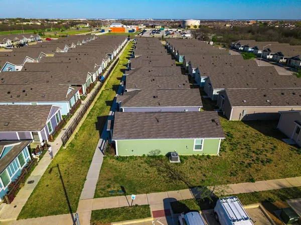 $169,900 | 8741 Cottage Crk Drive, Fort Worth, TX 76123