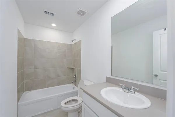 $169,900 | 8741 Cottage Crk Drive, Fort Worth, TX 76123