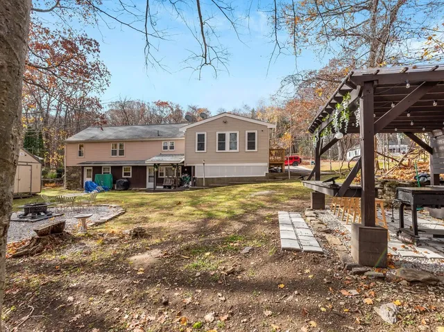 $625,000 | 29 Passway 5, Worcester, MA 01602