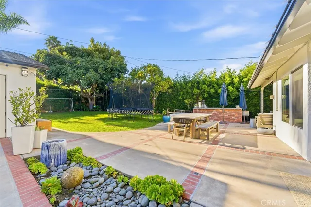 $9,995 | 285 Sierks Street, Costa Mesa, CA 92627