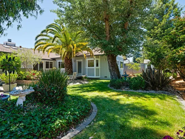 $1,175,000 | 914 Santa Dorotea Circle, Rohnert Park, CA 94928