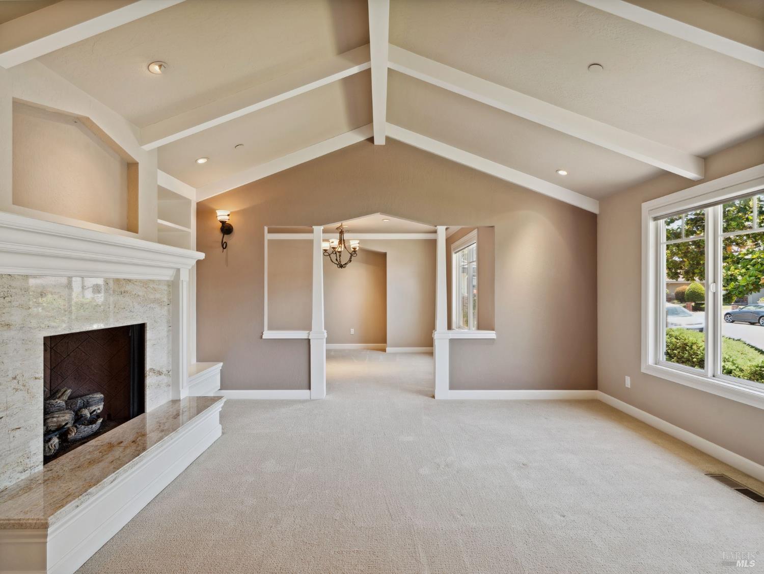 914 Santa Dorotea Circle Rohnert Park, CA 94928 - Photo 19 of 69 Formal Living Room