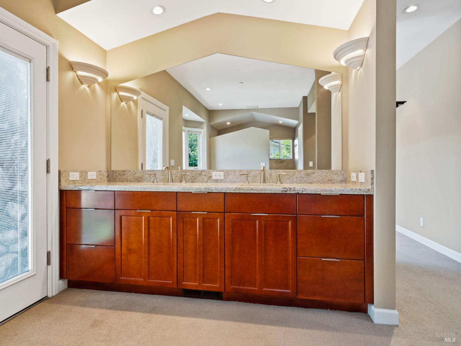 914 Santa Dorotea Circle Rohnert Park, CA 94928 - Photo 25 of 69