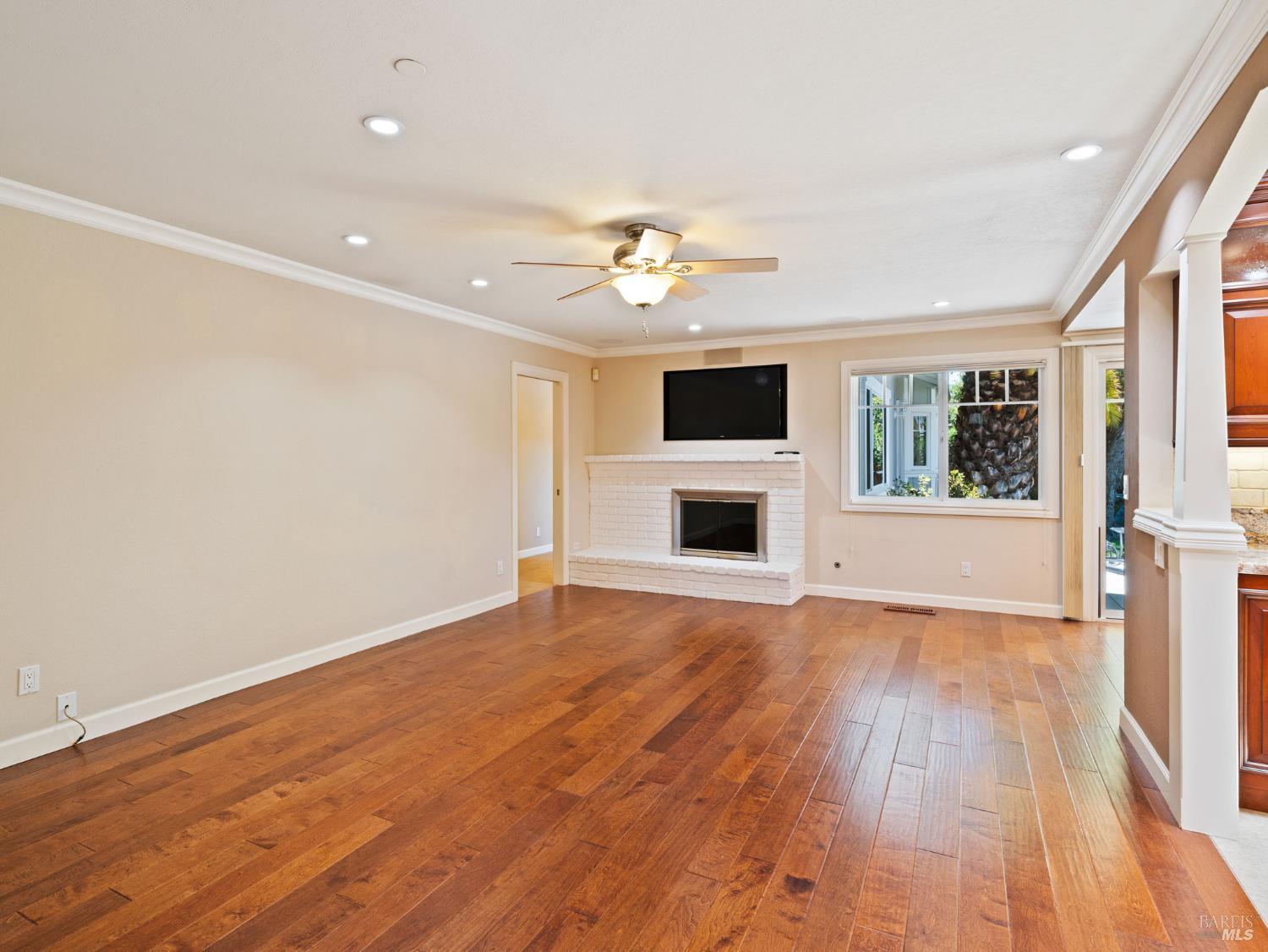 914 Santa Dorotea Circle Rohnert Park, CA 94928 - Photo 38 of 69 Family Room