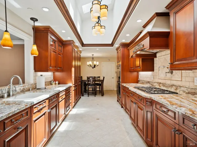 $1,220,000 | 914 Santa Dorotea Circle, Rohnert Park, CA 94928