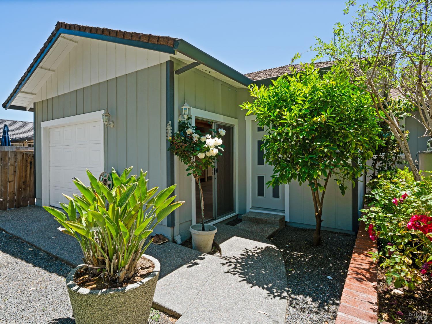 914 Santa Dorotea Circle Rohnert Park, CA 94928 - Photo 59 of 69 Separate Office at Back of Garage