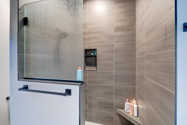 $1,249,000 | 2596 Fahey Glen, Fitchburg, WI 53711