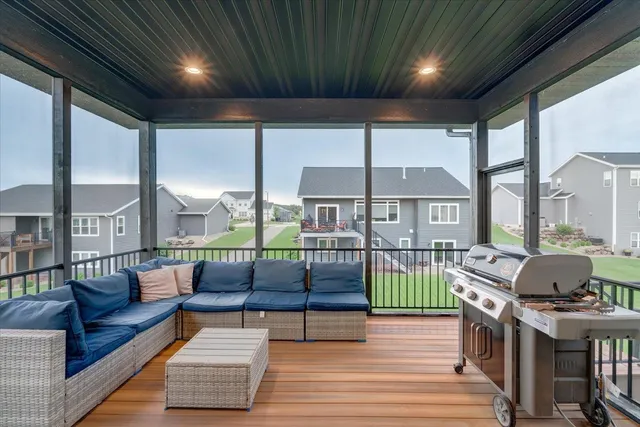 $1,249,000 | 2596 Fahey Glen, Fitchburg, WI 53711