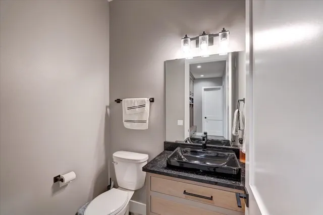 $1,249,000 | 2596 Fahey Glen, Fitchburg, WI 53711