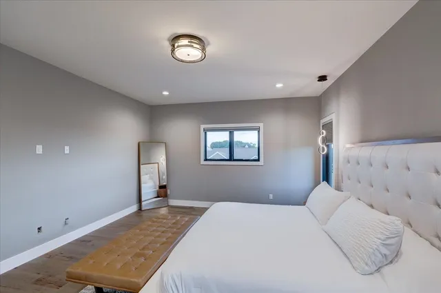 $1,249,000 | 2596 Fahey Glen, Fitchburg, WI 53711