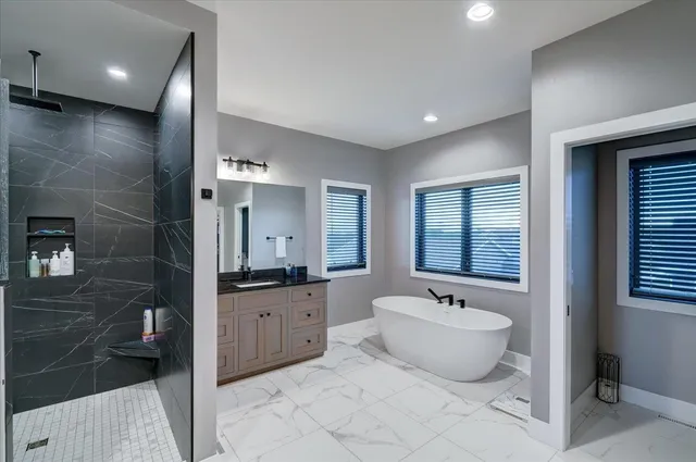 $1,249,000 | 2596 Fahey Glen, Fitchburg, WI 53711