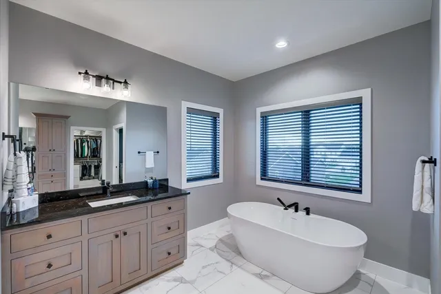 $1,249,000 | 2596 Fahey Glen, Fitchburg, WI 53711