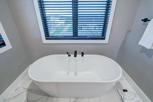 $1,249,000 | 2596 Fahey Glen, Fitchburg, WI 53711