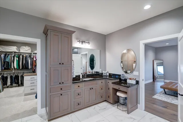 $1,249,000 | 2596 Fahey Glen, Fitchburg, WI 53711