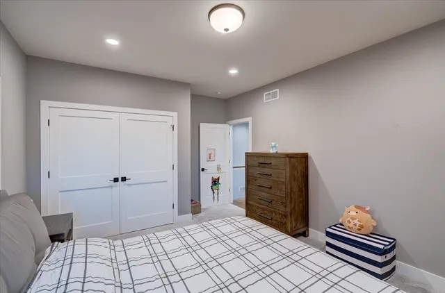 $1,249,000 | 2596 Fahey Glen, Fitchburg, WI 53711