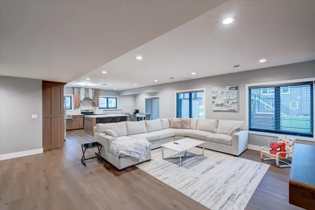 $1,249,000 | 2596 Fahey Glen, Fitchburg, WI 53711