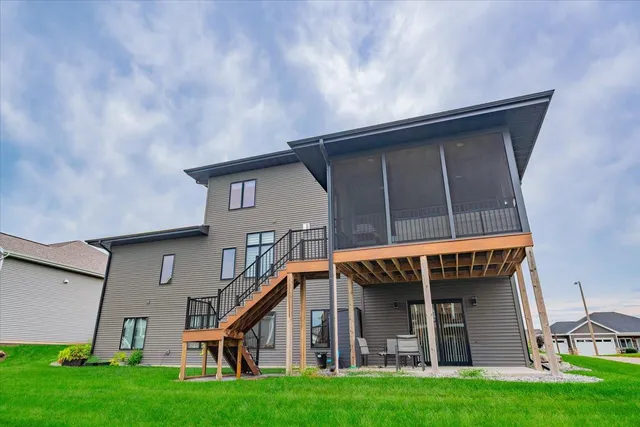 $1,249,000 | 2596 Fahey Glen, Fitchburg, WI 53711