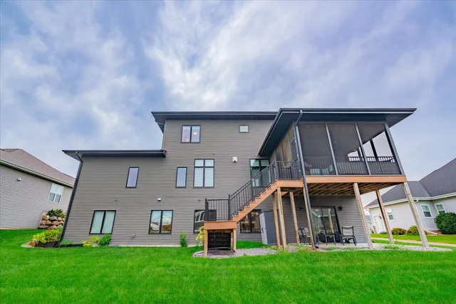$1,249,000 | 2596 Fahey Glen, Fitchburg, WI 53711