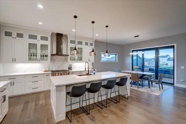 $1,249,000 | 2596 Fahey Glen, Fitchburg, WI 53711